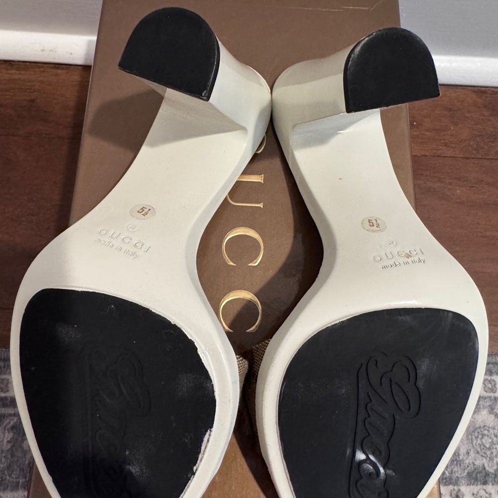 Gucci Brown Canvas Horsebit Mules with White Leather Footbed - Picture 4 of 5